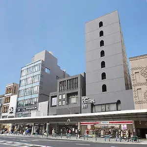 Hotel economico Quali Sono I Migliori Vicino A Fushimi Inari Shrine?